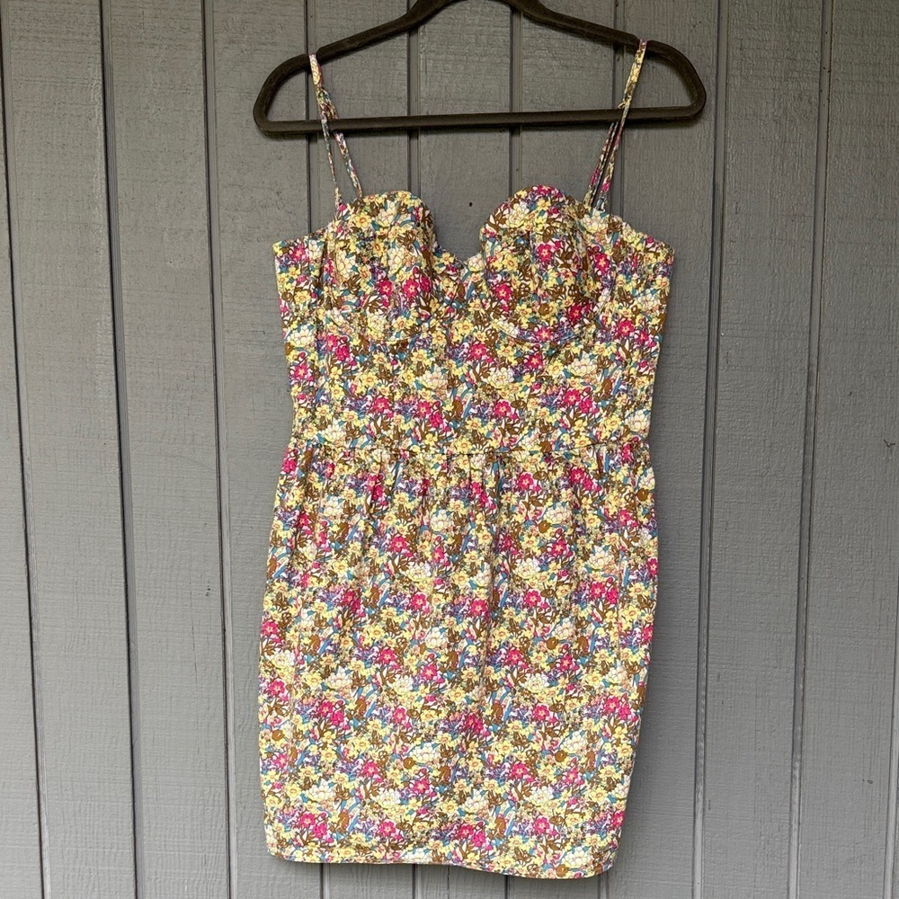 PINK Victoria's Secret Floral Mini Dress
Size Large